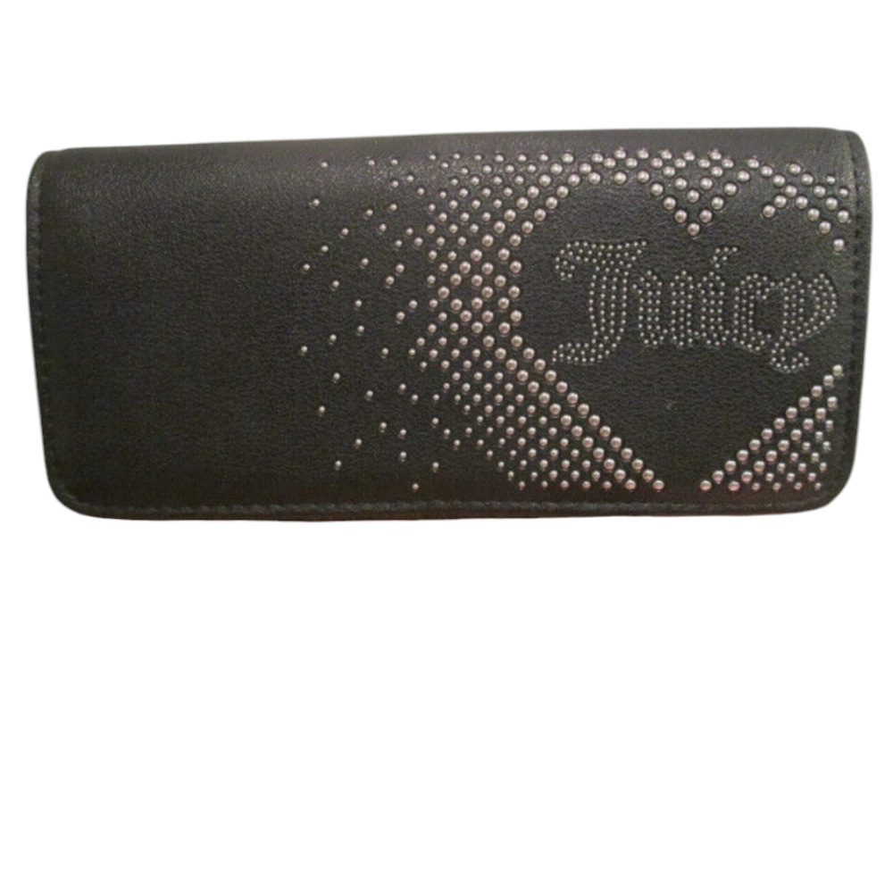 NWOT Juicy Couture Black Wallet with Heart Design and silver studs